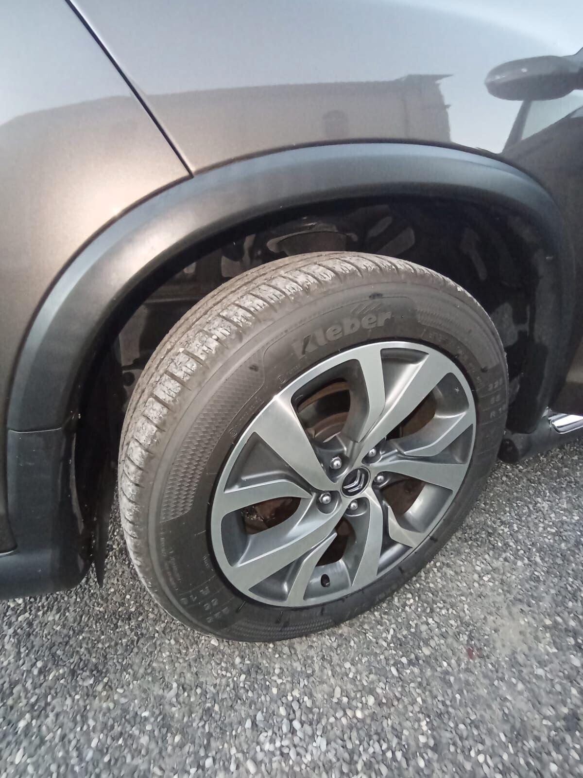 Bellissim.a Citroen C4 Aircross 1.8 HDi 150 Tutti lavori Eseguiti