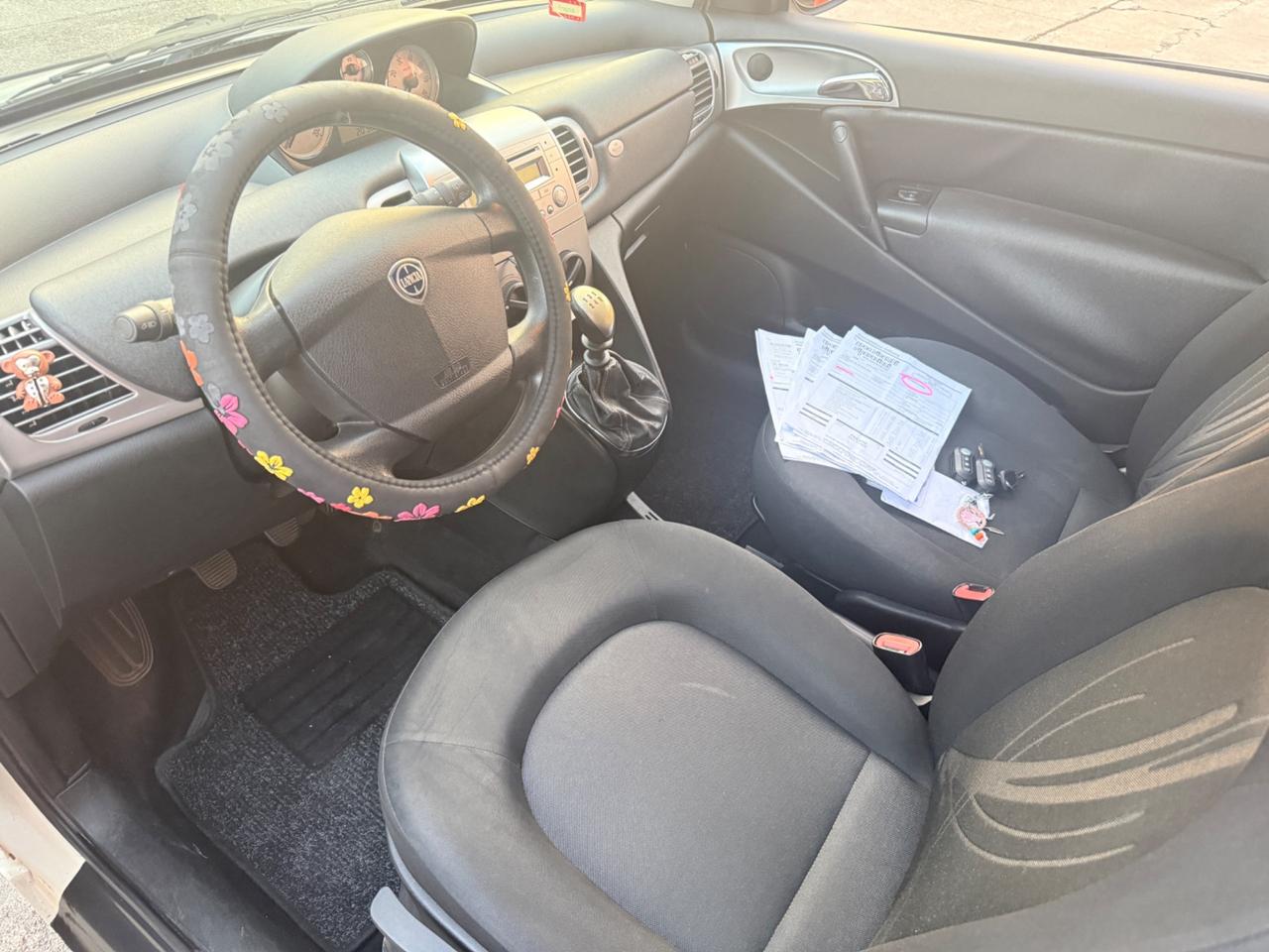 Lancia Ypsilon 1.2 69 CV 5 porte S&S Silver