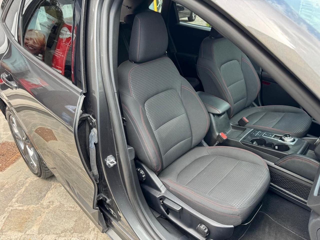 FORD KUGA 1.5 EcoBlue 120cv 2WD ST-Line X NEOPAT.
