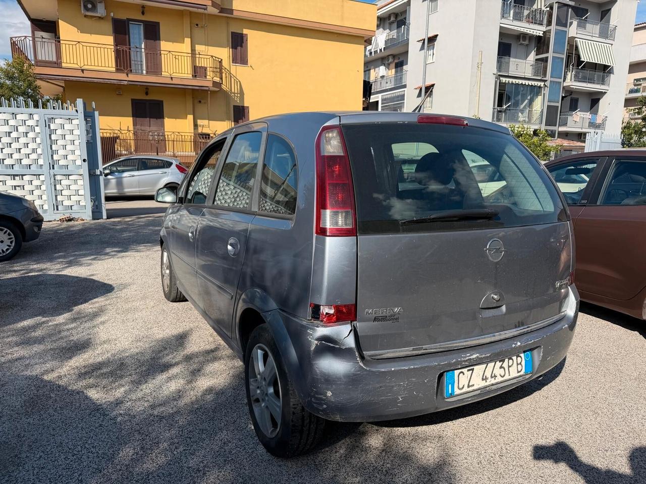 Opel Meriva 1.7 CDTI 101CV Enjoy