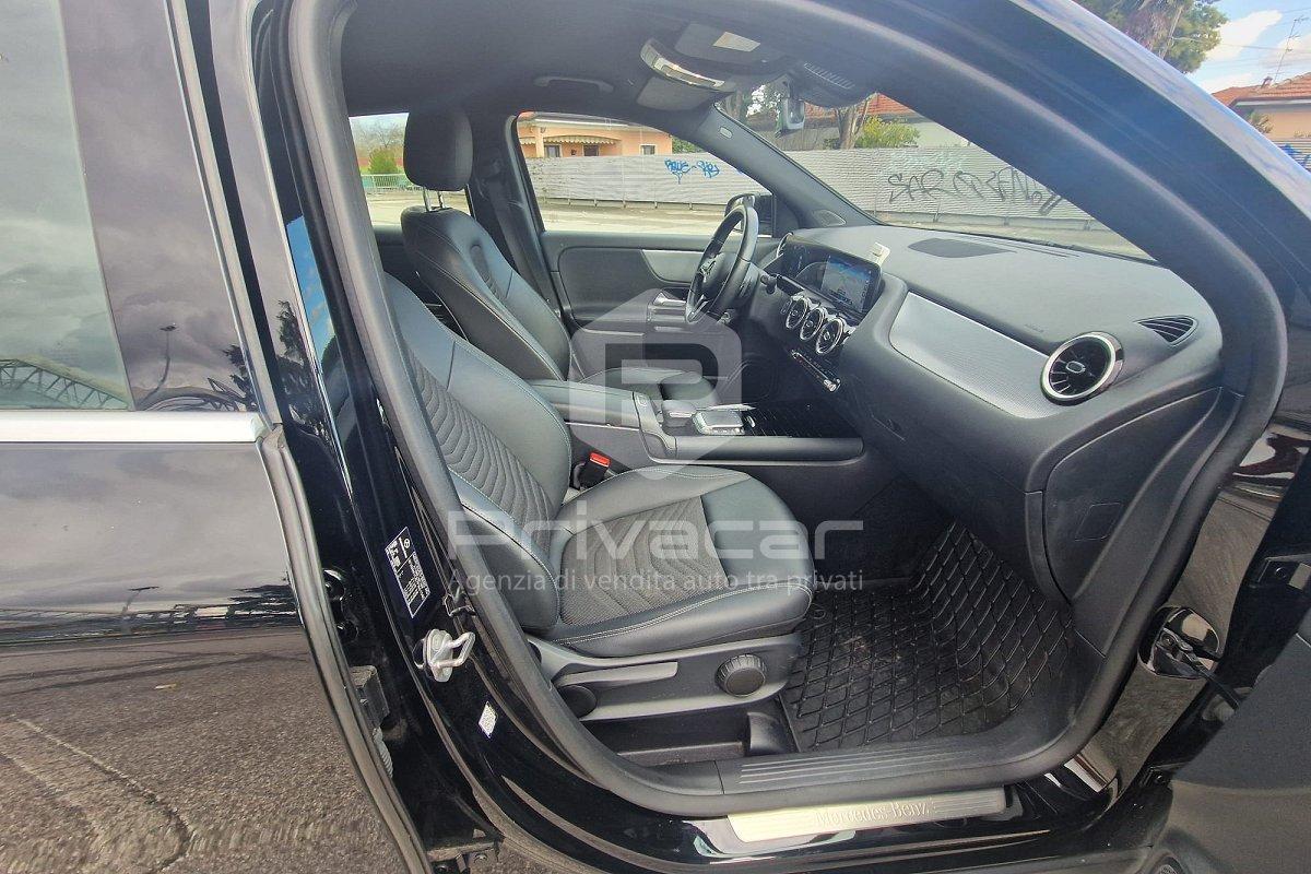 MERCEDES GLA 200 d Automatic Sport