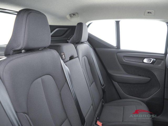 VOLVO XC40 T3 Geartronic Momentum