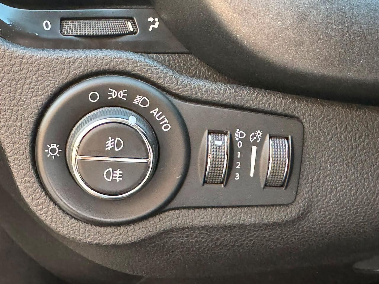 FIAT 500X S-DESIGN 1.6 MJ 120 CV. NAVI+CERCHI+BIXENO