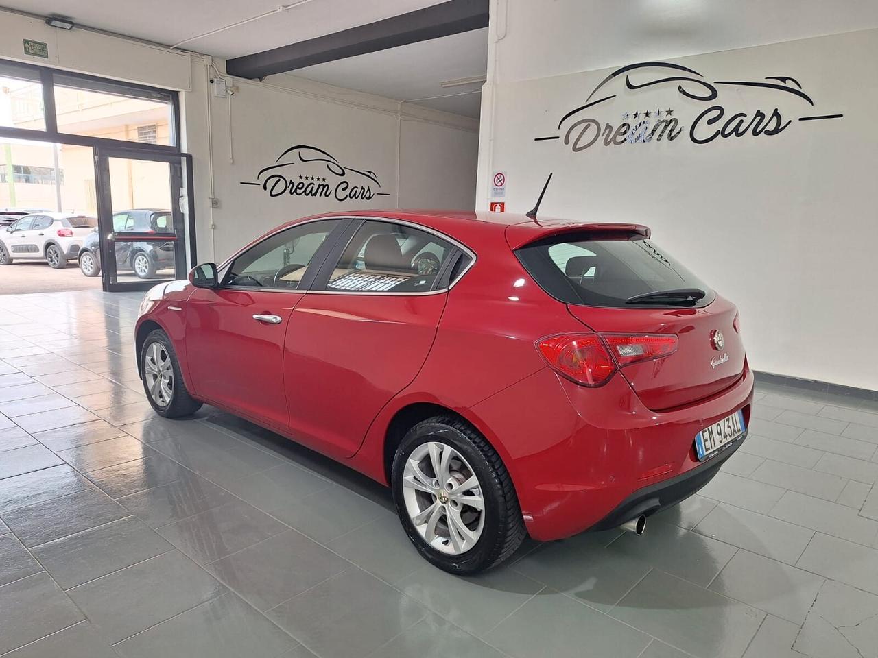 Alfa Romeo Giulietta 1.6 JTDm-2 105 CV Distinctive