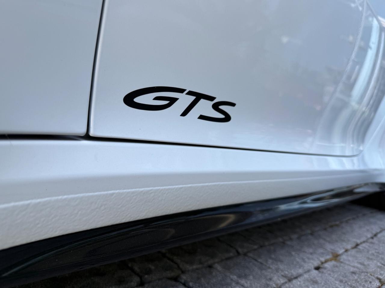 PORSCHE 992 CARRERA GTS IVA