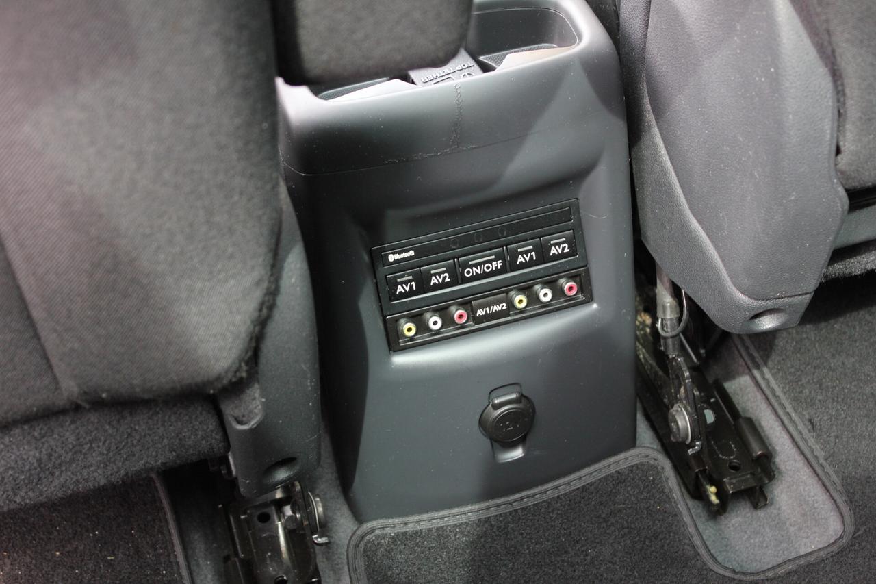 Peugeot 5008 1.6 HDi 115CV Active Mix TETTO PANORAMICO SENSORI