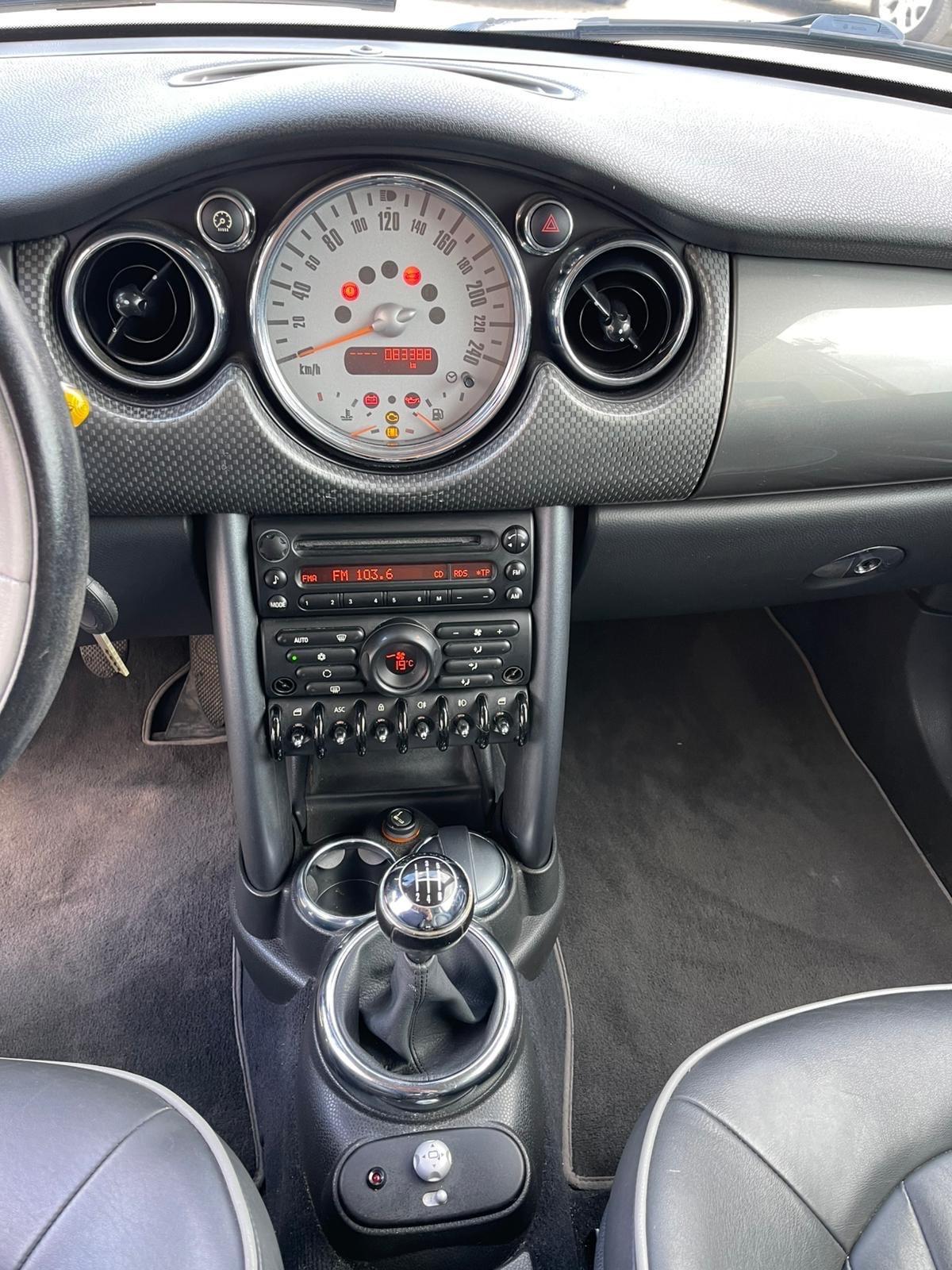 MINI COOPER 1.6 -BENZINA-80000Km-NEOPATENTATI