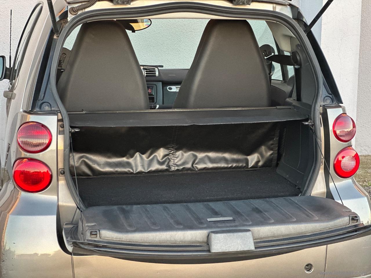 SMART fortwo 1000 52 kW MHD coupé passion