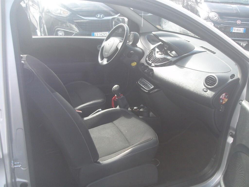 Renault Twingo 1.2 Live - 2011