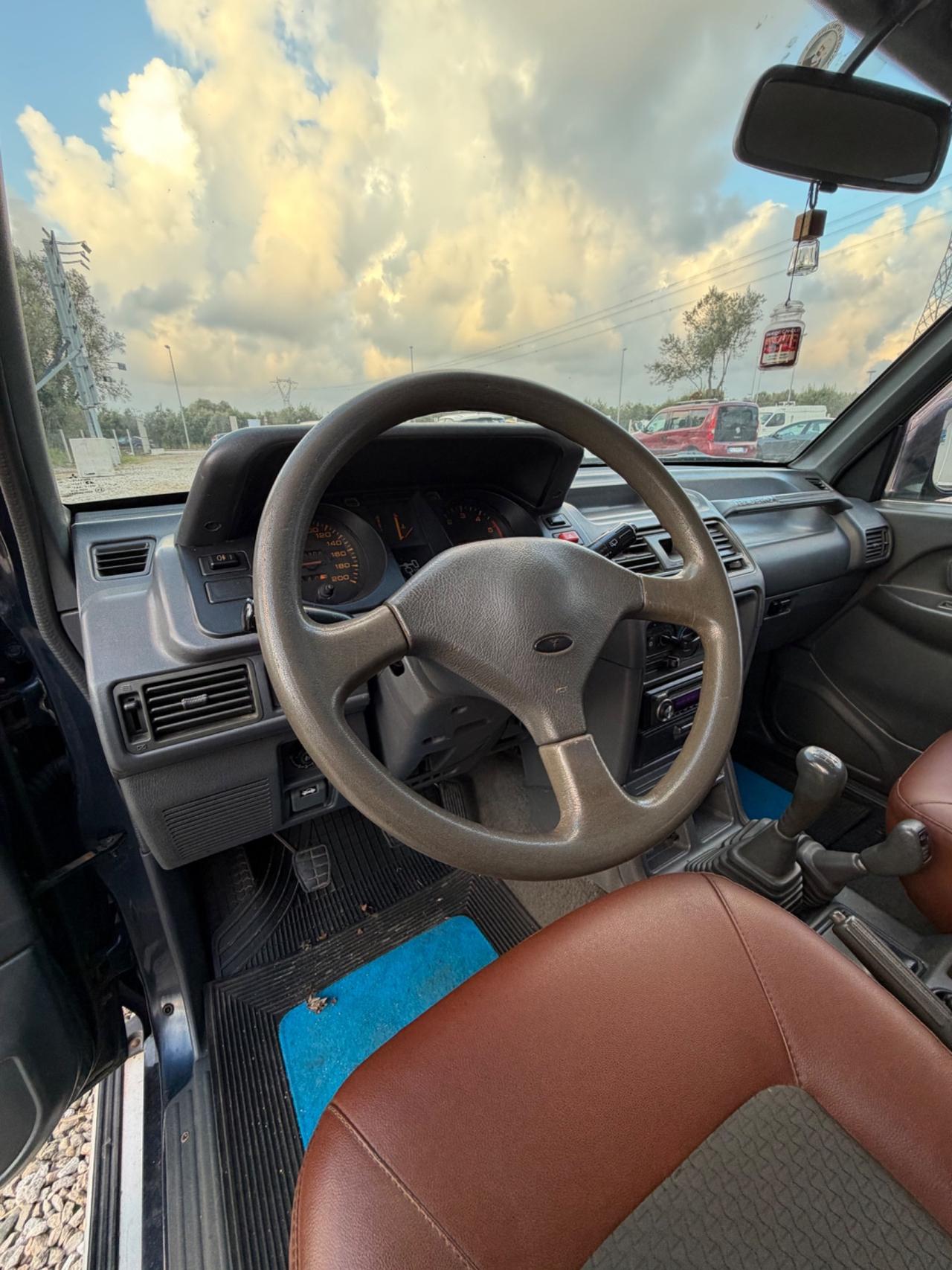 Mitsubishi Pajero 2.5 TDI Metal-top S. Select GLS