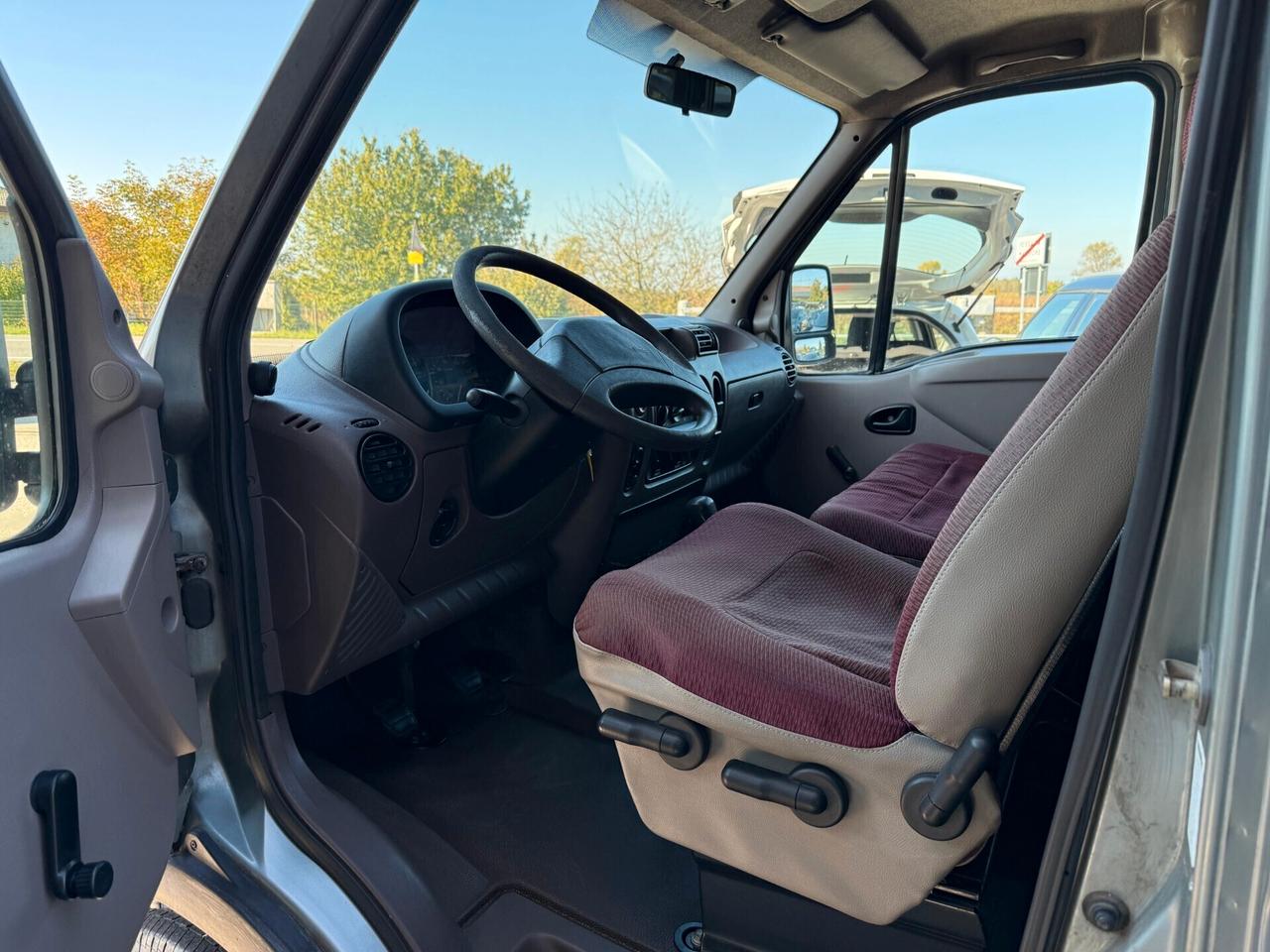 Opel Movano 9 posti 2.8 Diesel Neopatentati