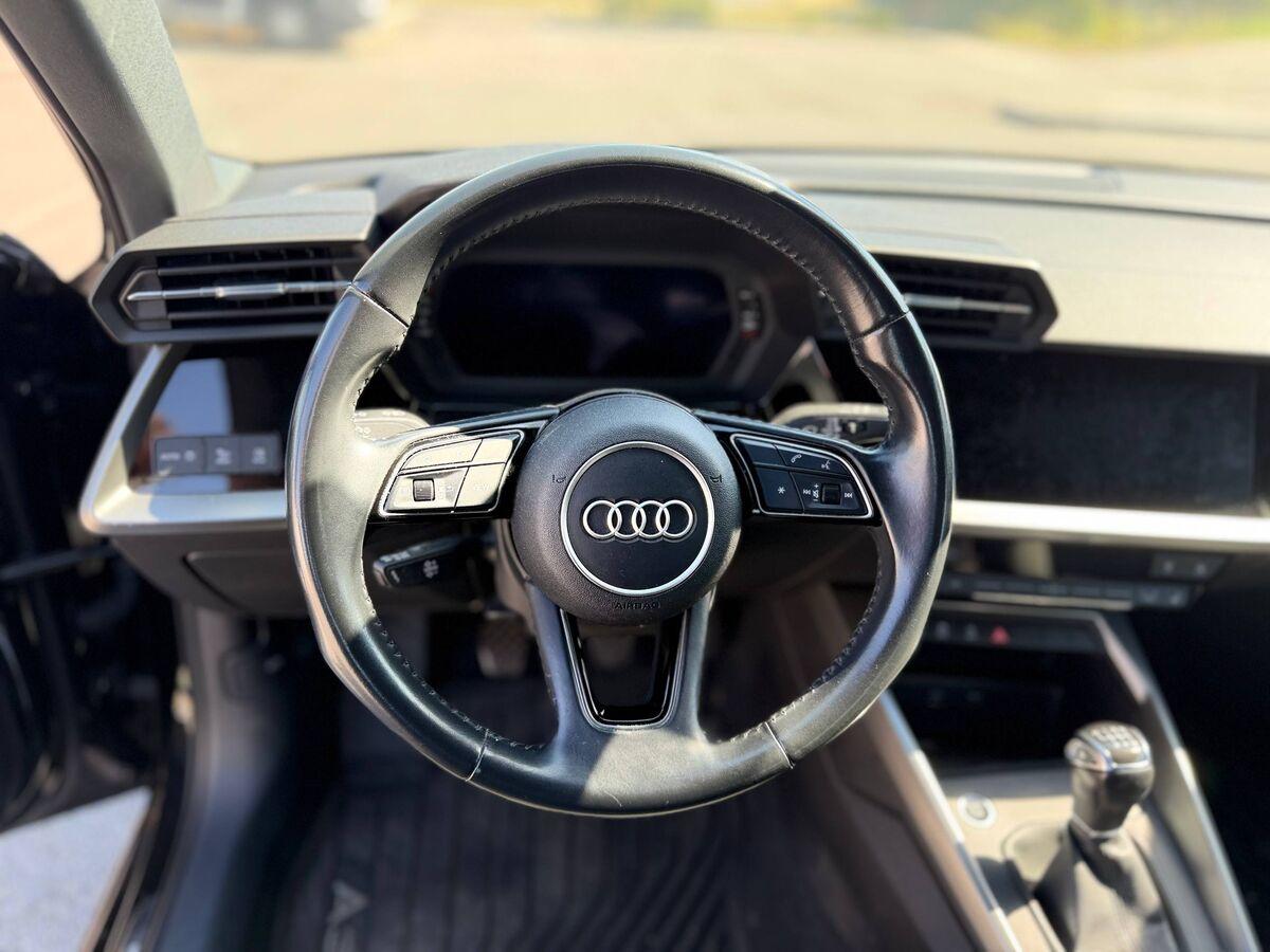 Audi A3 Sportback 35 1.5 tfsi Business Advanced
