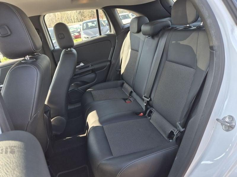 Mercedes-Benz GLA GLA 180 d Automatic Business