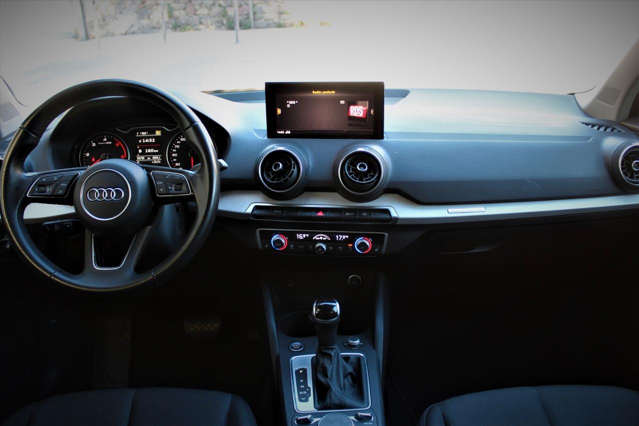Audi Q2 35 TDI quattro S tronic Business