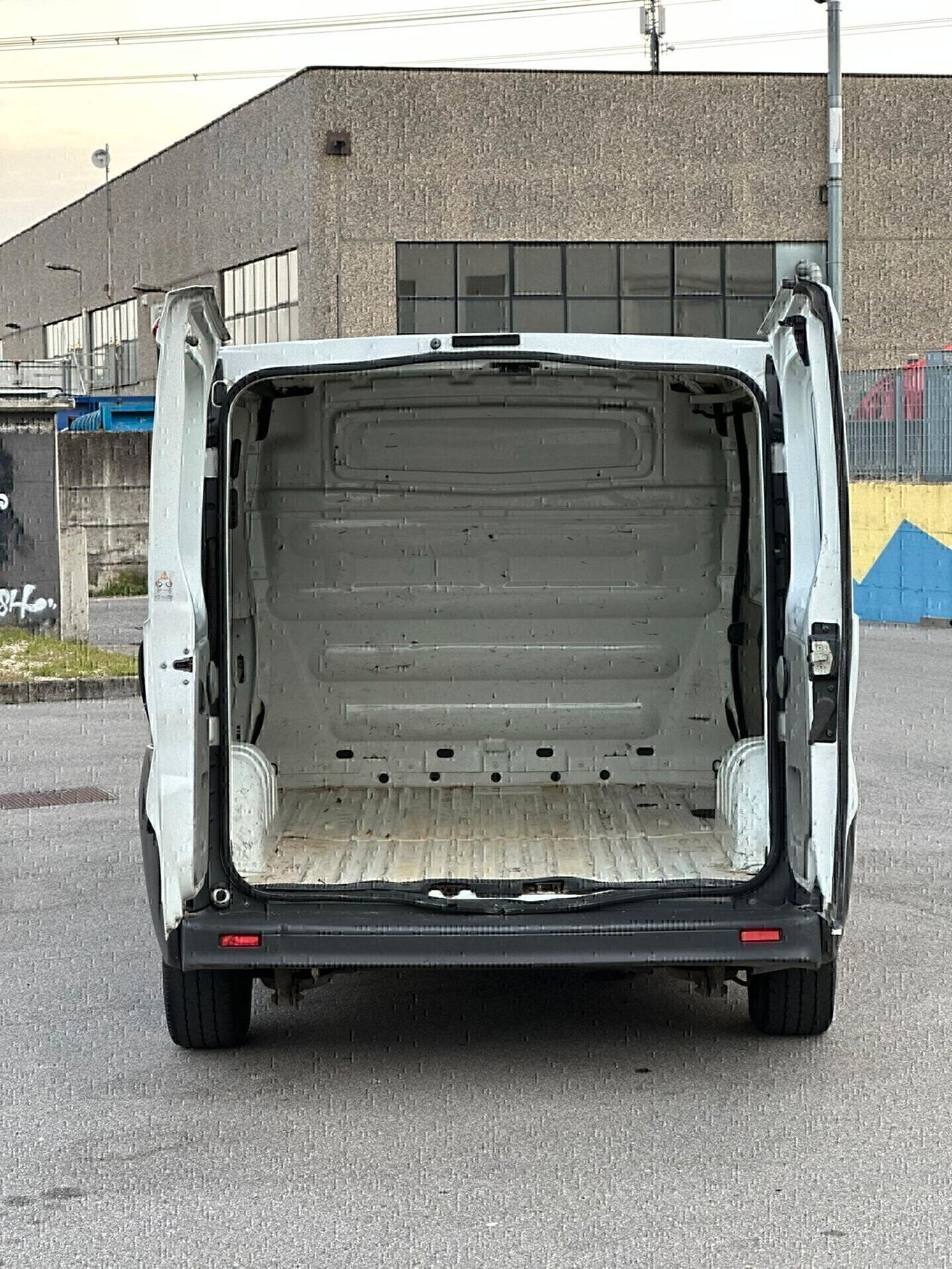 RENAULT TRAFIC ANNO 2012 EURO5B SUPER PREZZO!