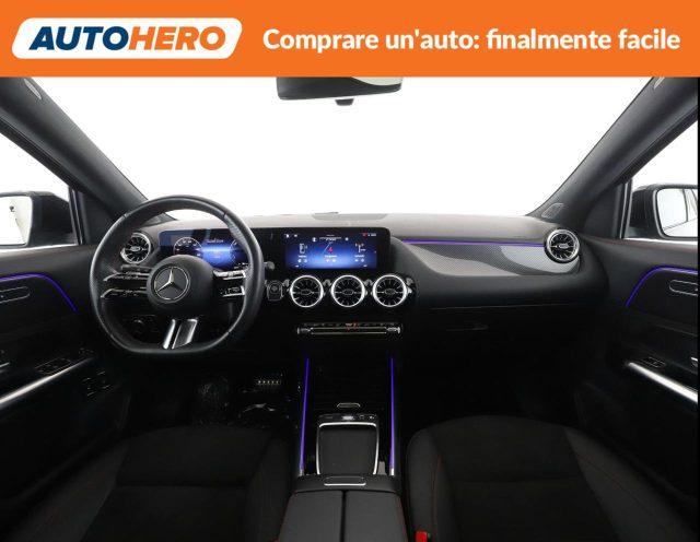 MERCEDES-BENZ GLA 200 Automatic AMG Line Premium