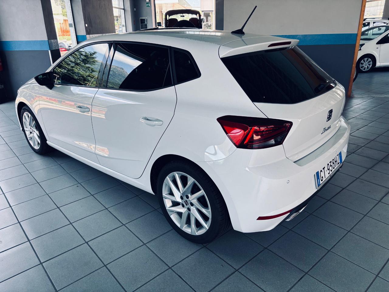 Seat Ibiza 1.0 EcoTSI 95 CV 5 porte FR