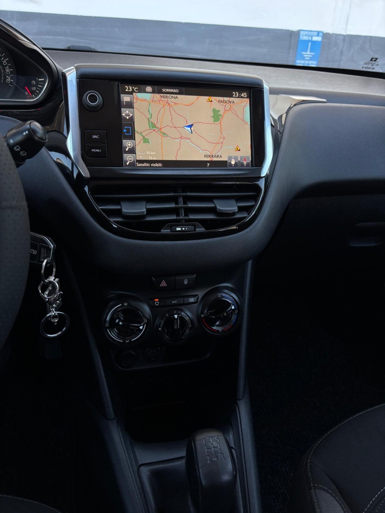 Peugeot 208 1.4 HDi. Neopatentati.Garanzia 12mesi
