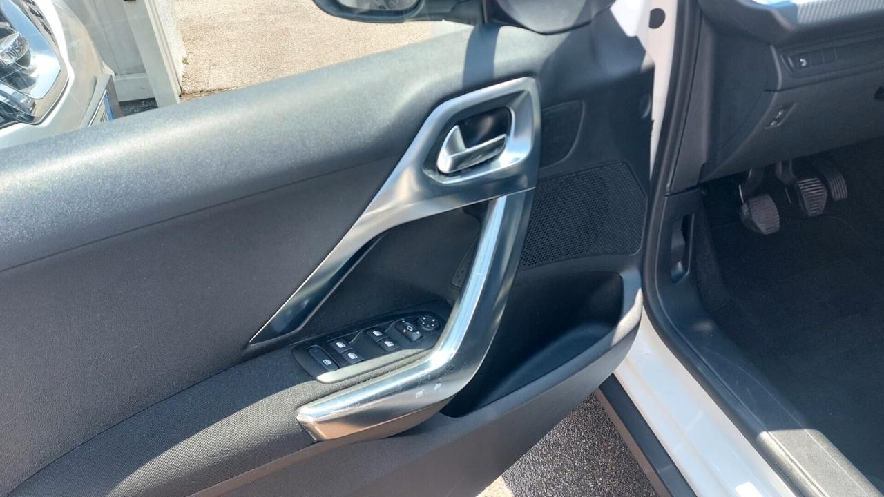 Peugeot 2008 BlueHDi 100CV KM 132000
