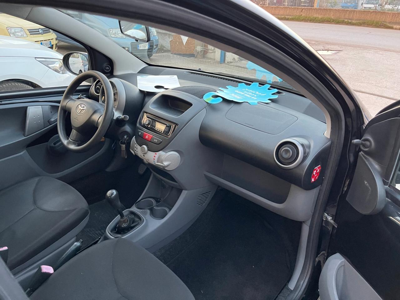 Toyota Aygo 1.0 12V VVT-i 5 porte Now