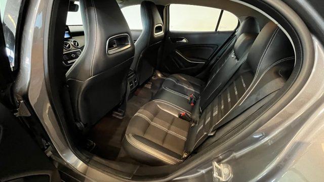 MERCEDES-BENZ GLA 180 Sport