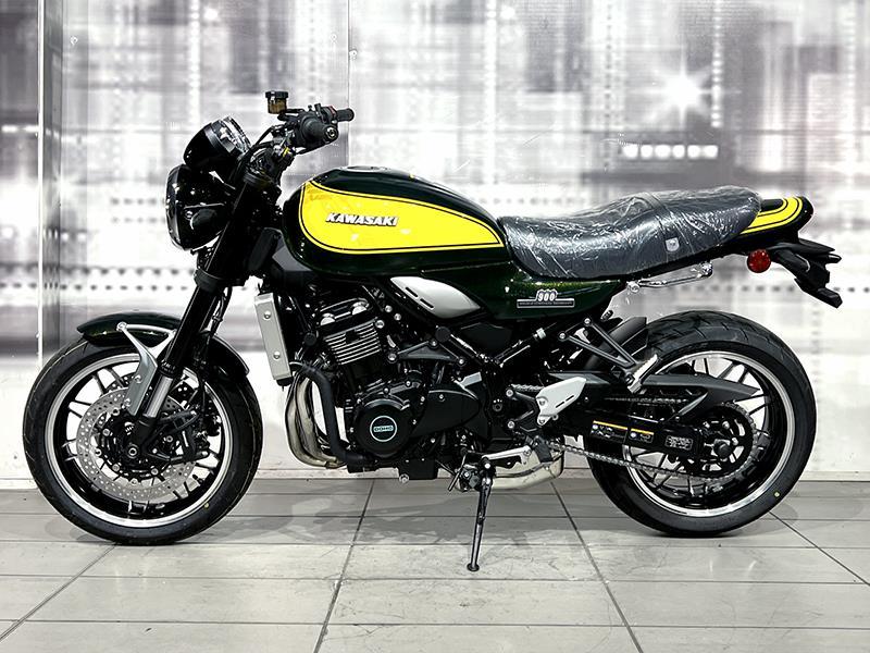 Kawasaki Z 900 RS Yellow Ball Edition