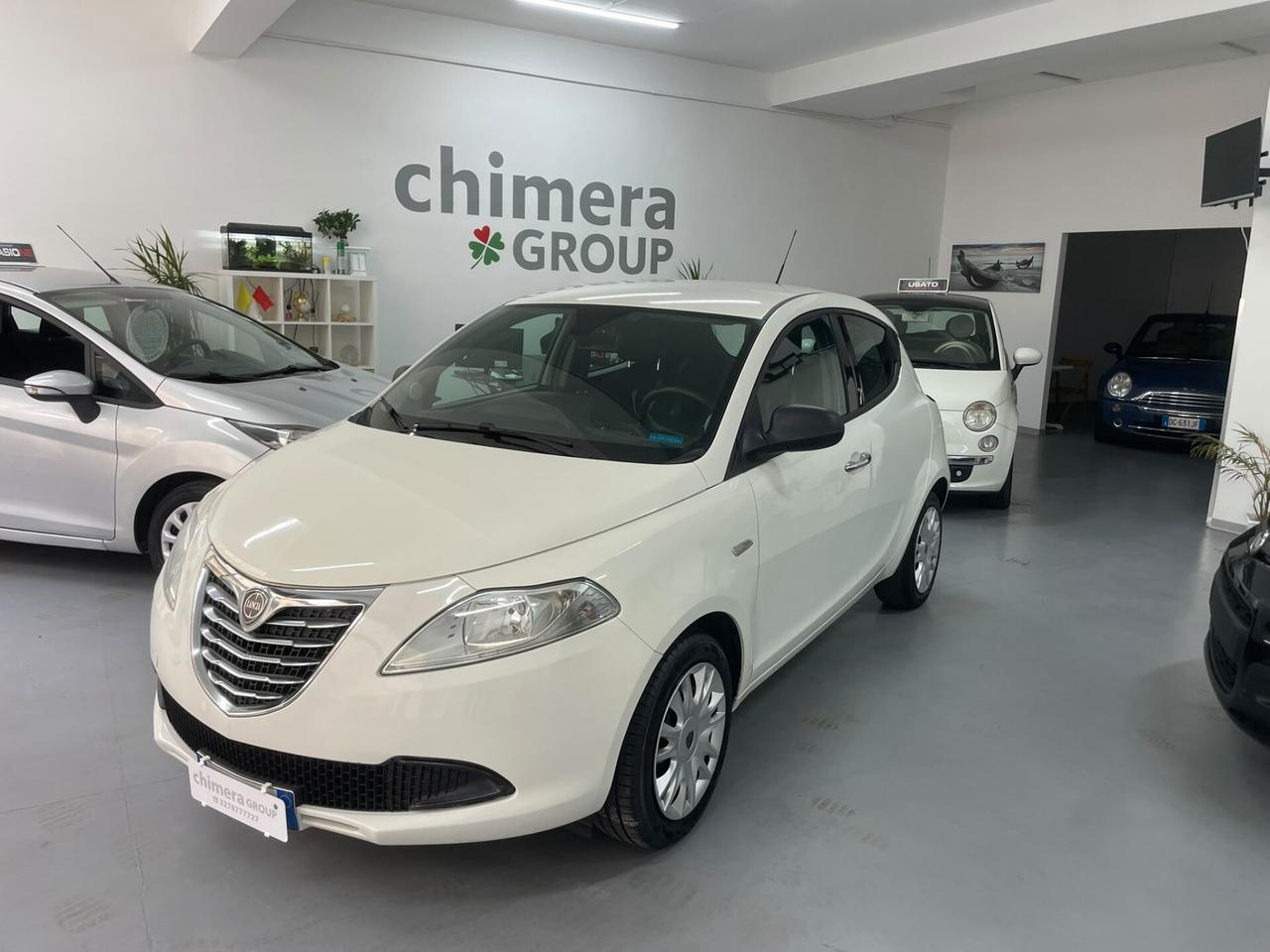 Lancia Ypsilon 1.2 69 CV 5 porte S&S Silver