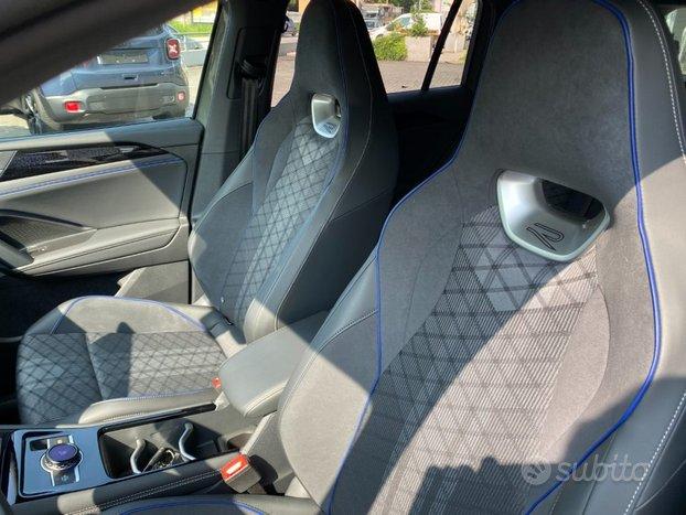 VOLKSWAGEN Tiguan 2.0 TDI 150 CV SCR DSG R-Line