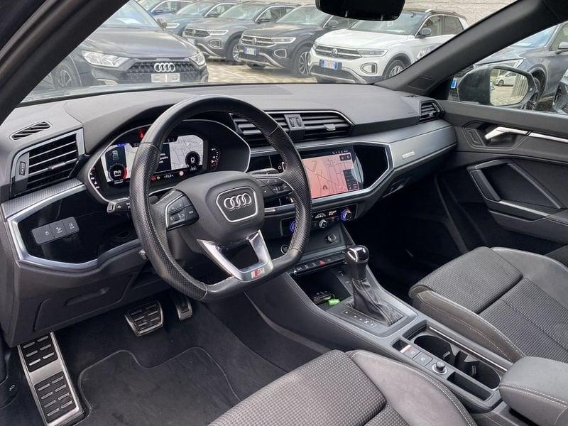 Audi Q3 S Line interno ed esterno 2.0 TDI 150CV S-Tronic 35