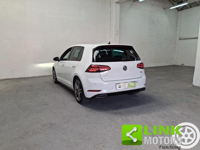 VOLKSWAGEN Golf 1.5 TSI ACT DSG 5p. R-Line GARANZIA INCLUSA