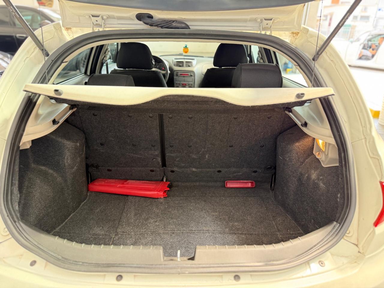 Alfa Romeo 147 1.6 16V TS 5 porte Distinctive