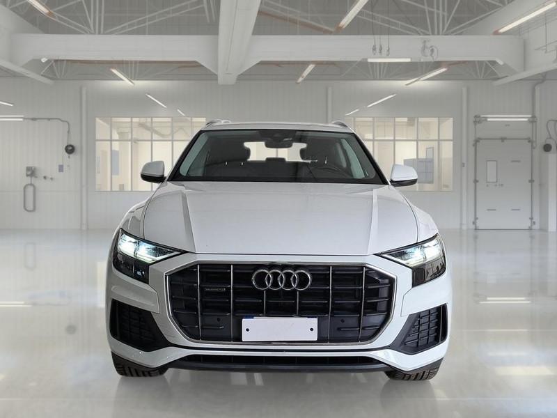 AUDI Q8 45 TDI MHEV 170kW quattro tiptronic