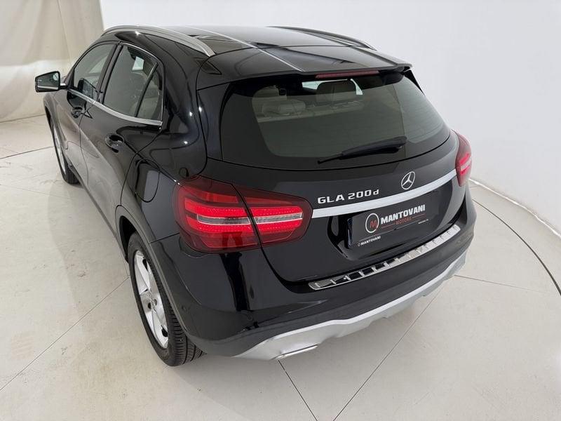 Mercedes-Benz GLA GLA 200 d Sport auto