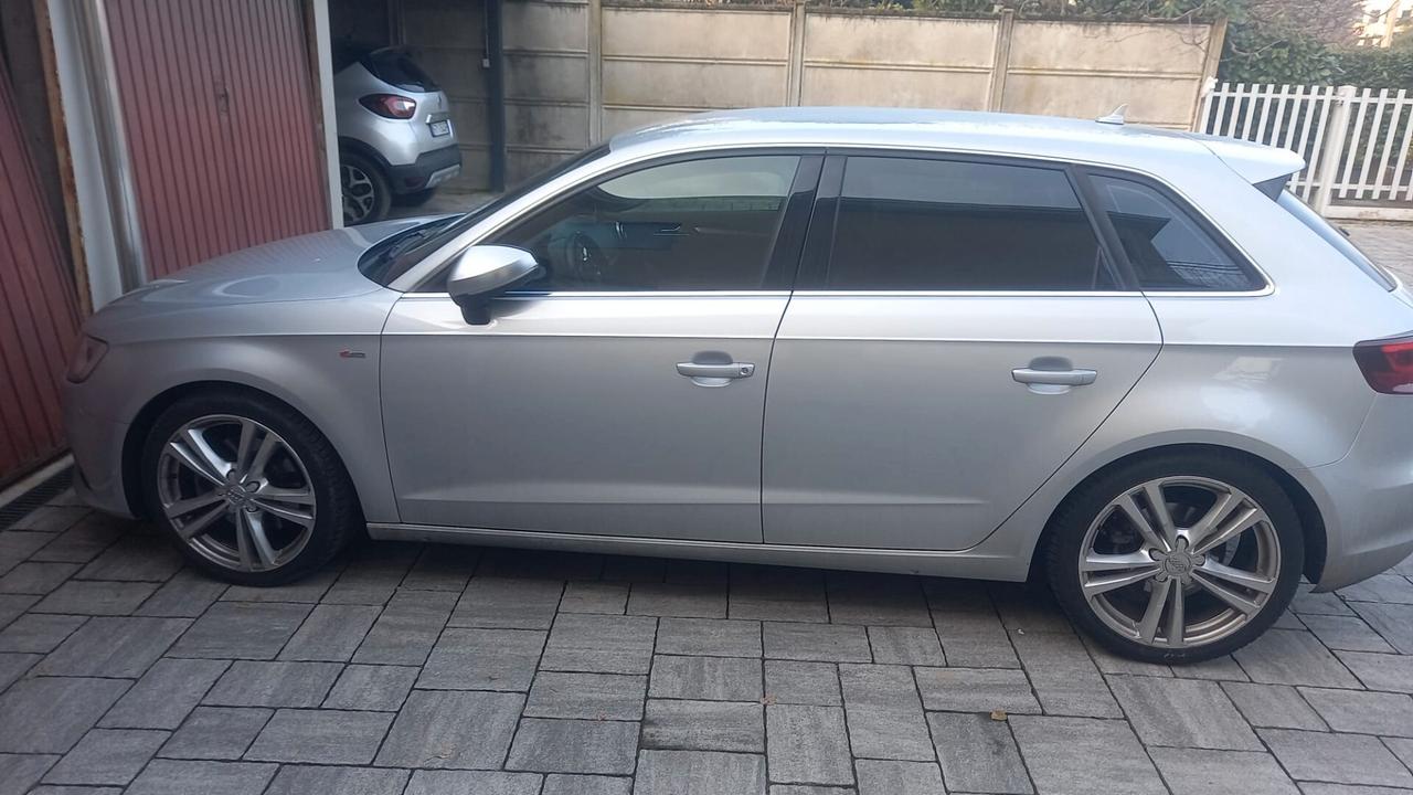 Audi A3 SPB 1.8 TFSI S tronic Ambition 5porte pachetto S-line