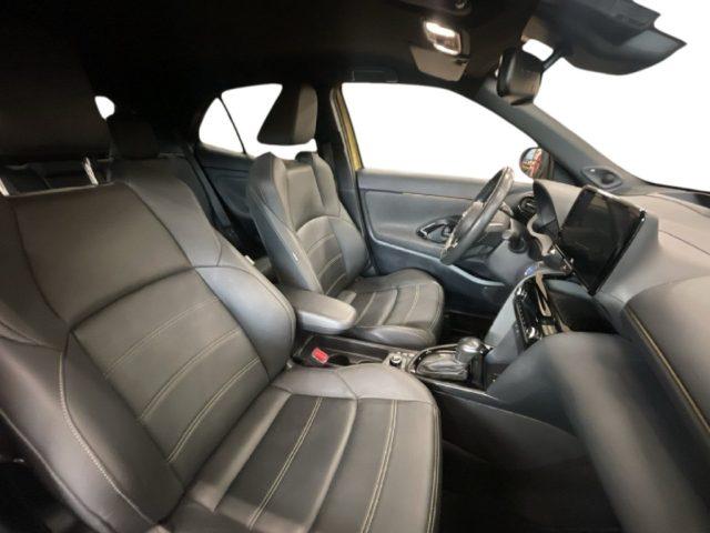 TOYOTA Yaris Cross 1.5 Hybrid 5p. E-CVT AWD-i Premiere
