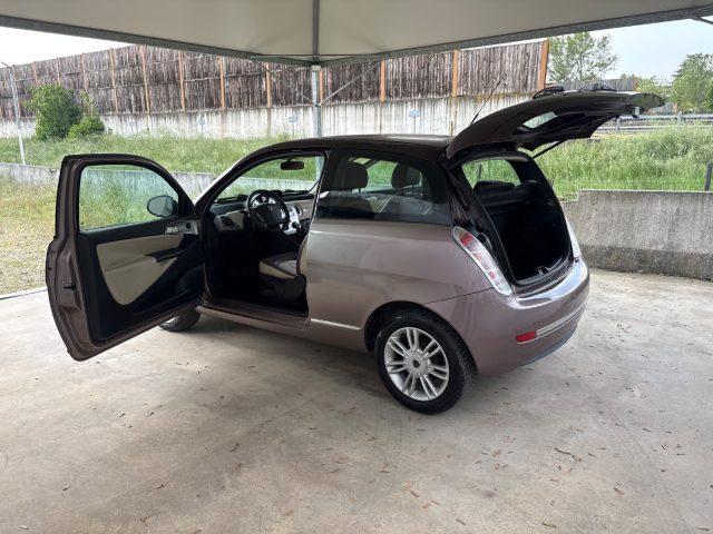 LANCIA Ypsilon 1.2 69 CV Platino OK NEOP INTERNI IN PELLE