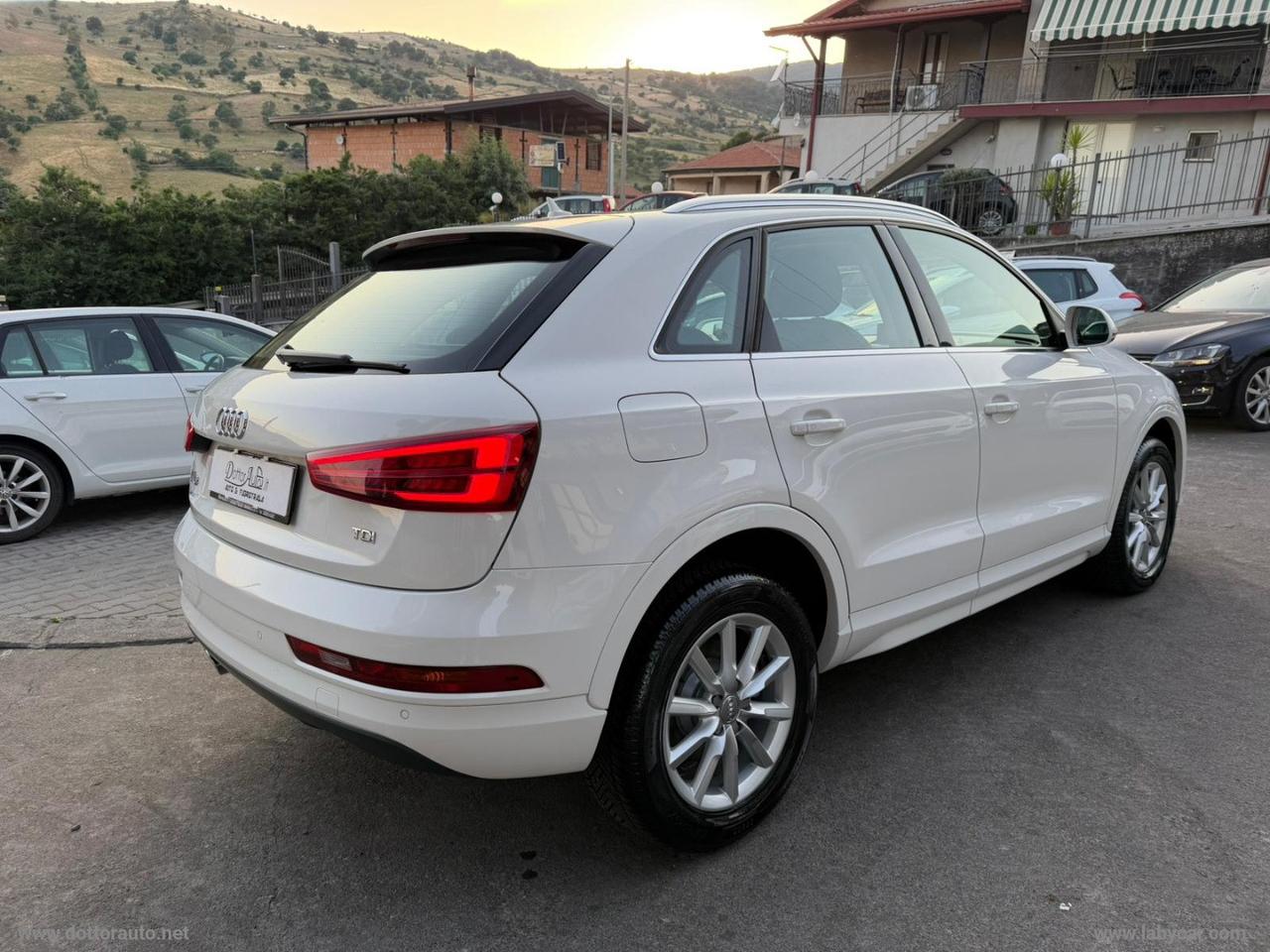 AUDI Q3 2.0 TDI 120CV S TRONIC