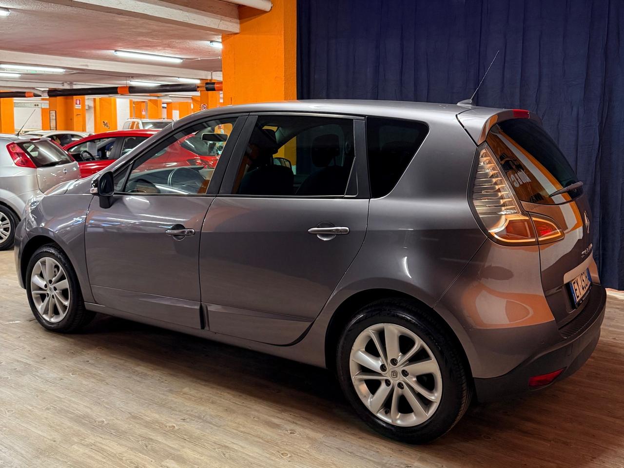 INCREDIBILE RENAULT SCENIC XMOD IN CONDIZIONI ECCELLENTI