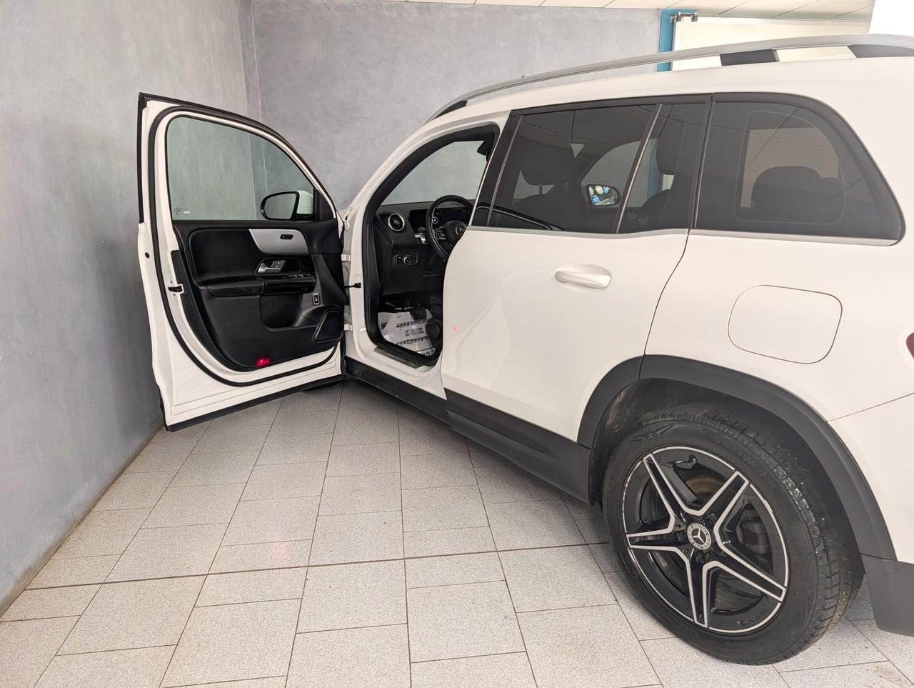 Mercedes-Benz GLB 200 200d Automatic Sport