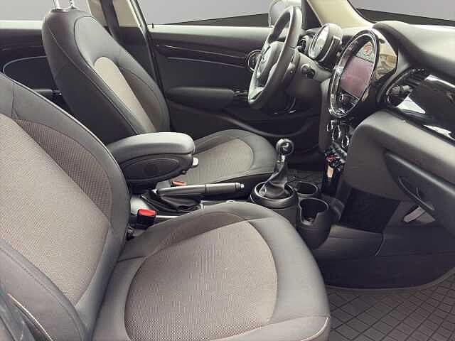 MINI Mini Mini 1.5 Cooper Classic 5 porte