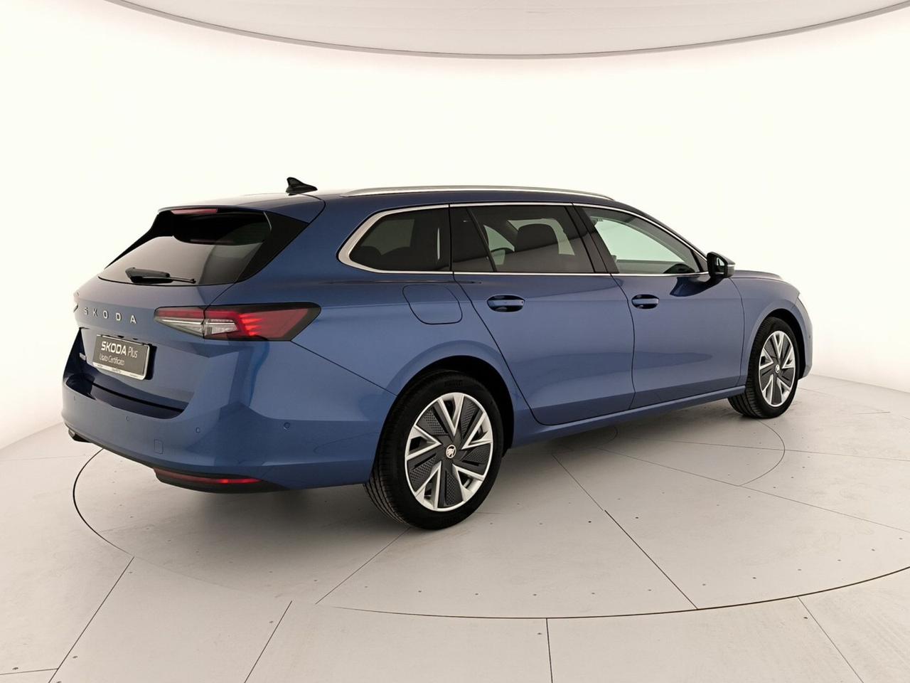 Skoda Superb wagon 2.0 tdi style 150cv dsg