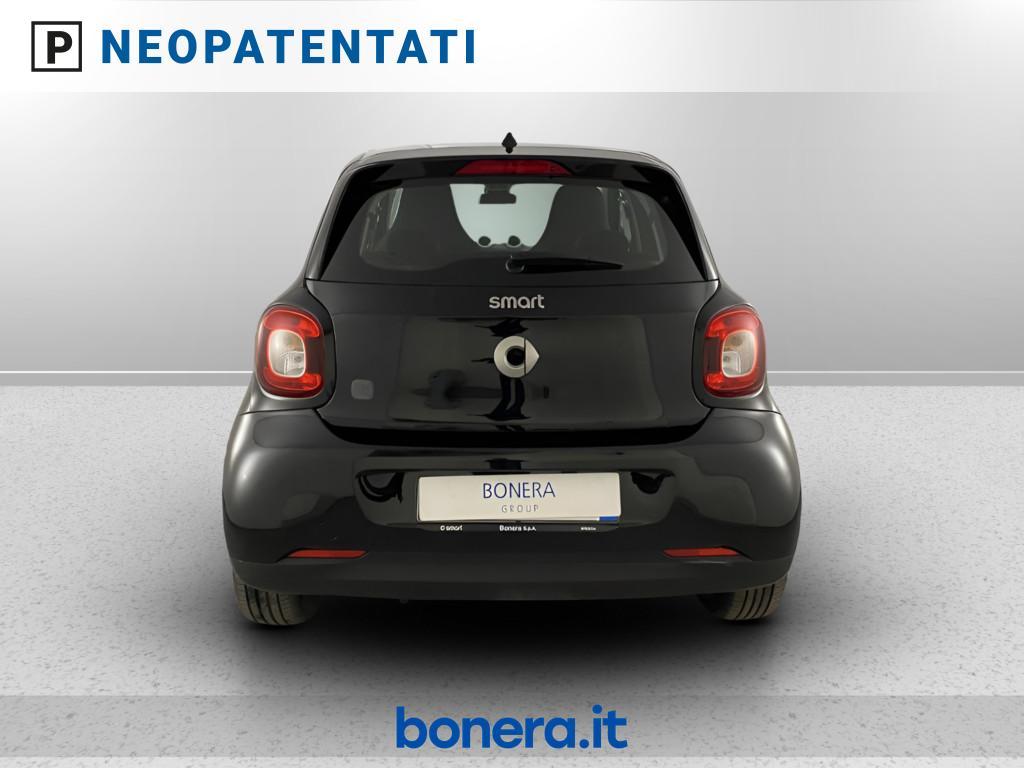 Smart forfour 22kW EQ Pure