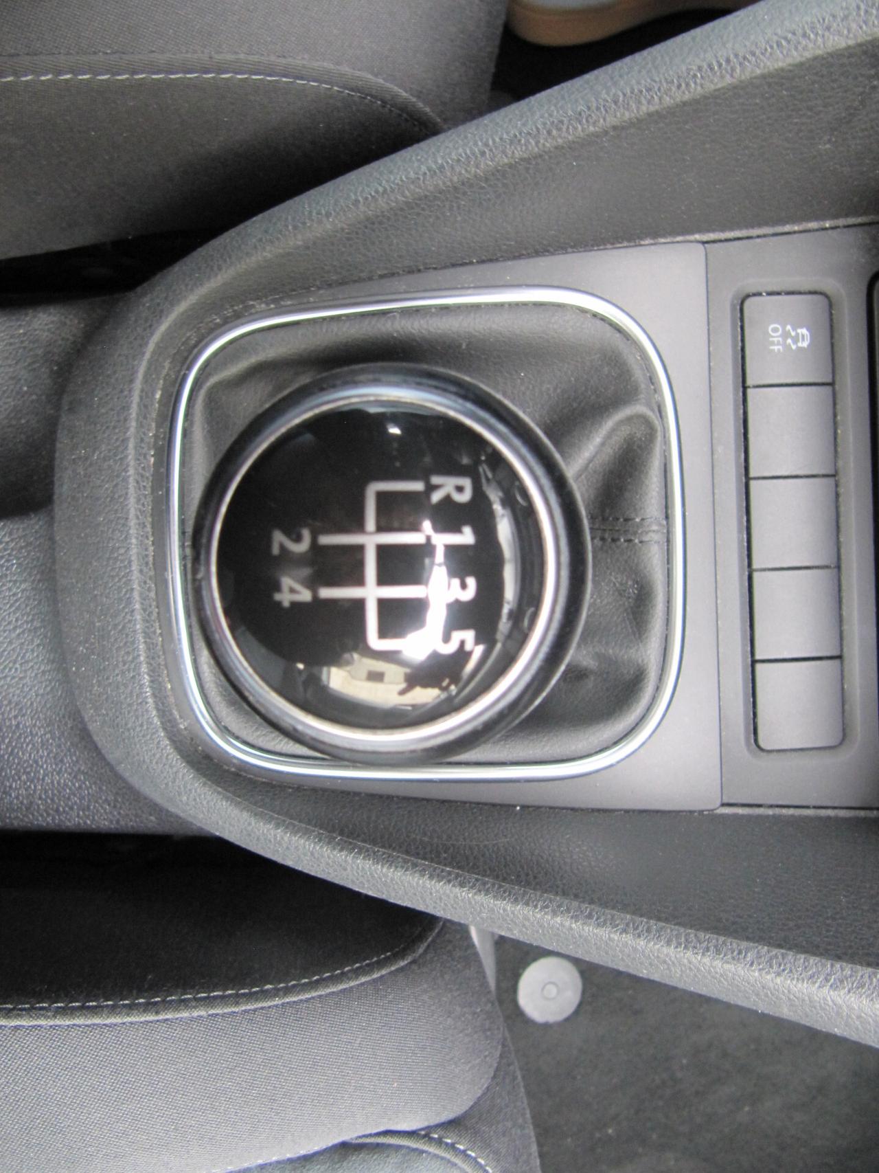 Volkswagen Golf 1.6 TDI DPF 5p. Highline