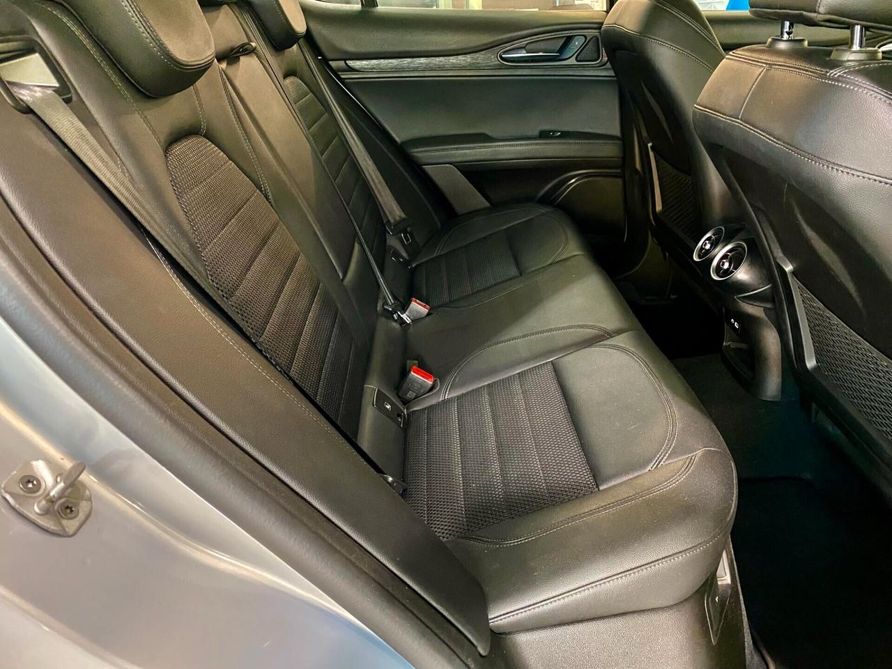 Alfa Romeo Stelvio 2.2 Turbodiesel 160 CV AT8 RWD Sprint-2023