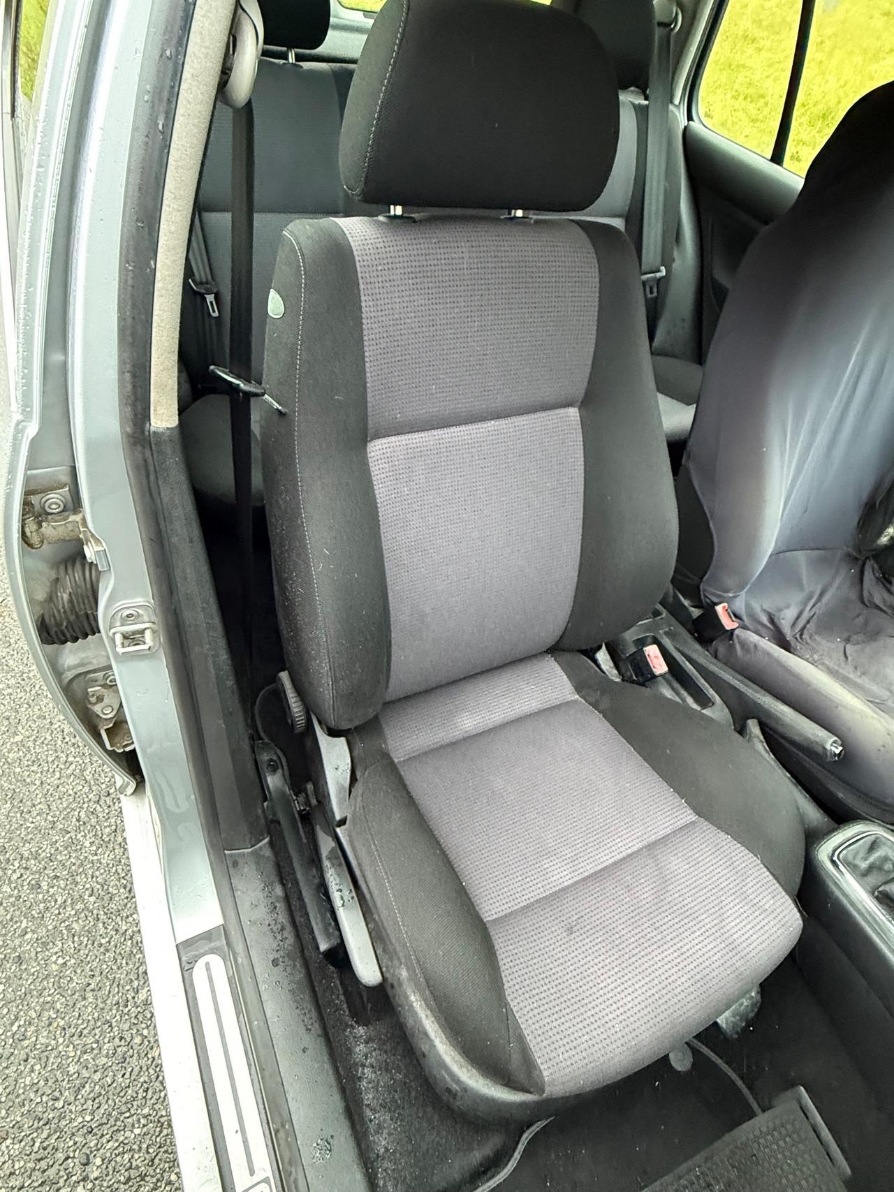 Volkswagen Golf 1.6 16V cat 5 porte Highline PLUS