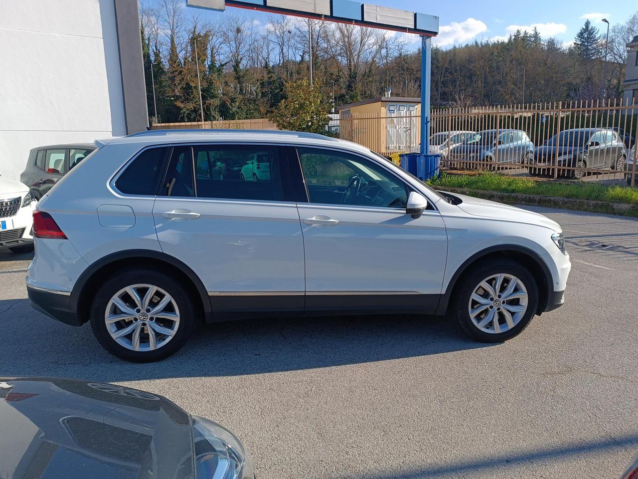 Volkswagen Tiguan 2.0 tdi Executive 4motion 190cv dsg
