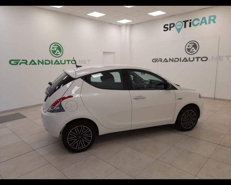 Lancia Ypsilon III 2021 1.0 firefly hybrid Gold s&s 70cv