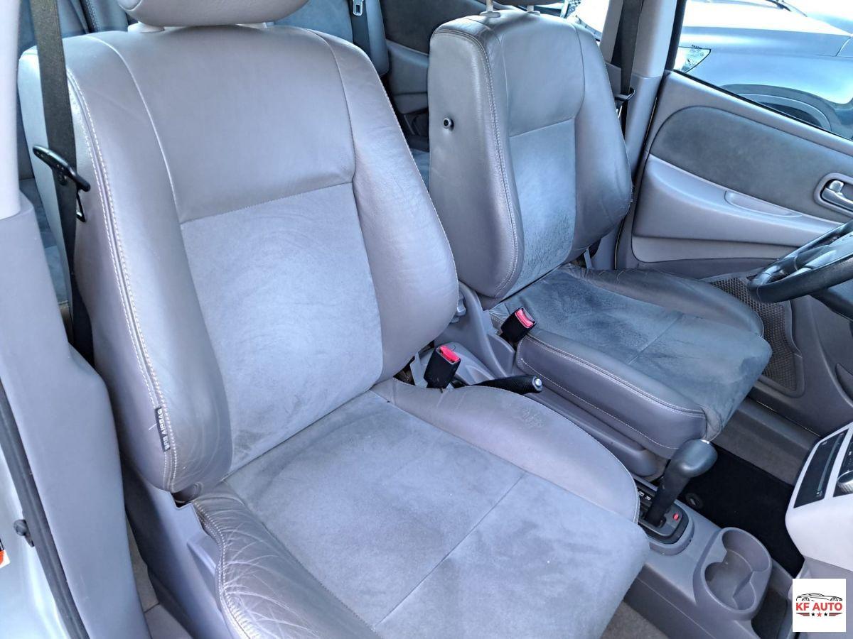 NISSAN - Almera - Tino - 1.8 16V 5p. aut. Acenta Plus