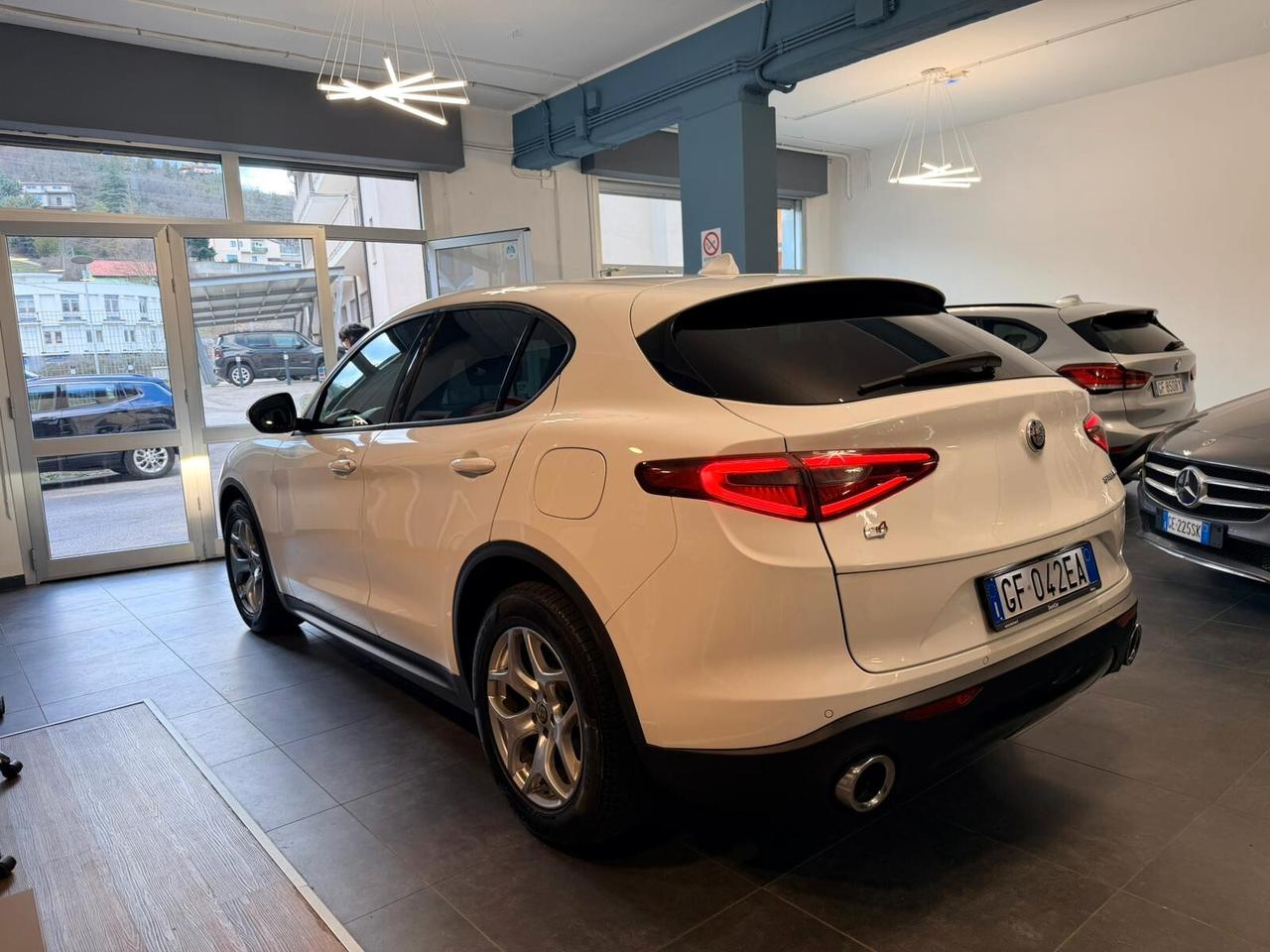 Alfa Romeo Stelvio 2.2 Turbodiesel 160 CV N1 AUTOCARRO 5 POSTI