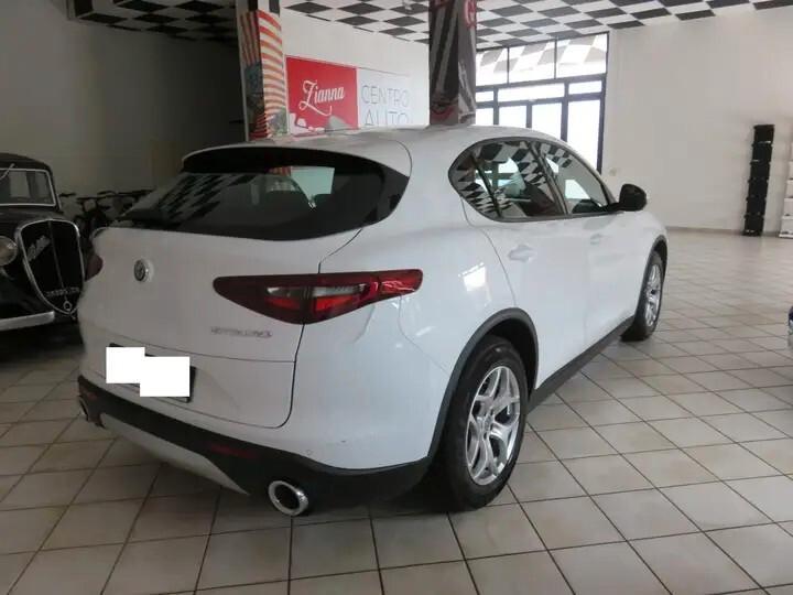 Alfa Romeo Stelvio 2.2 Turbodiesel 190 CV AT8 Q4 Business